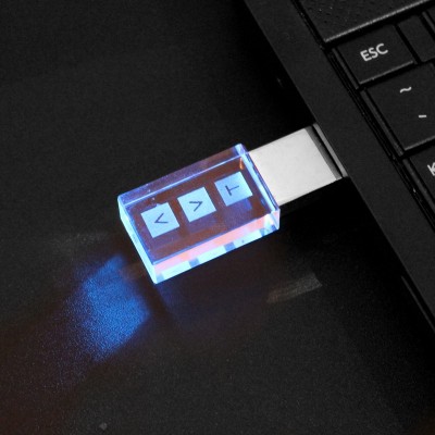 Promotional Solutions IT 3D Crystal Flash Drive