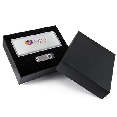Logo Line Superior Gift Set - Polaris Power Bank, Swivel Flash Drive | LL8266