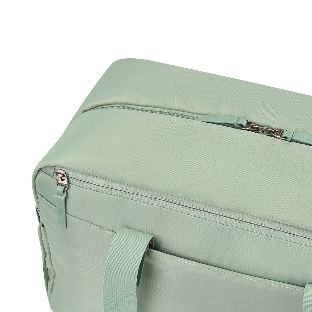 AmericanÂ TouristerÂ Urban Groove Duffle