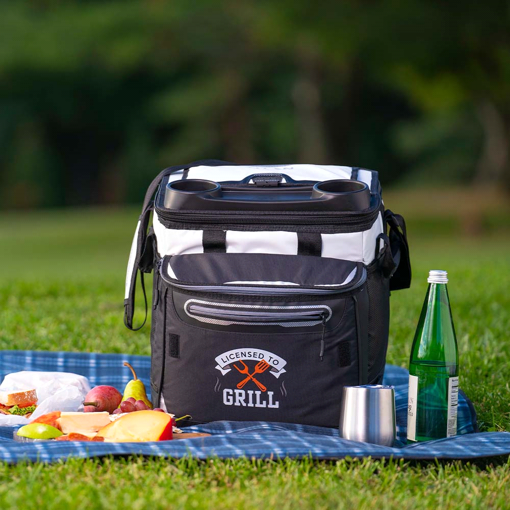 Arctic Zone Titan Deep Freeze Rolling Cooler w/ Cold Block