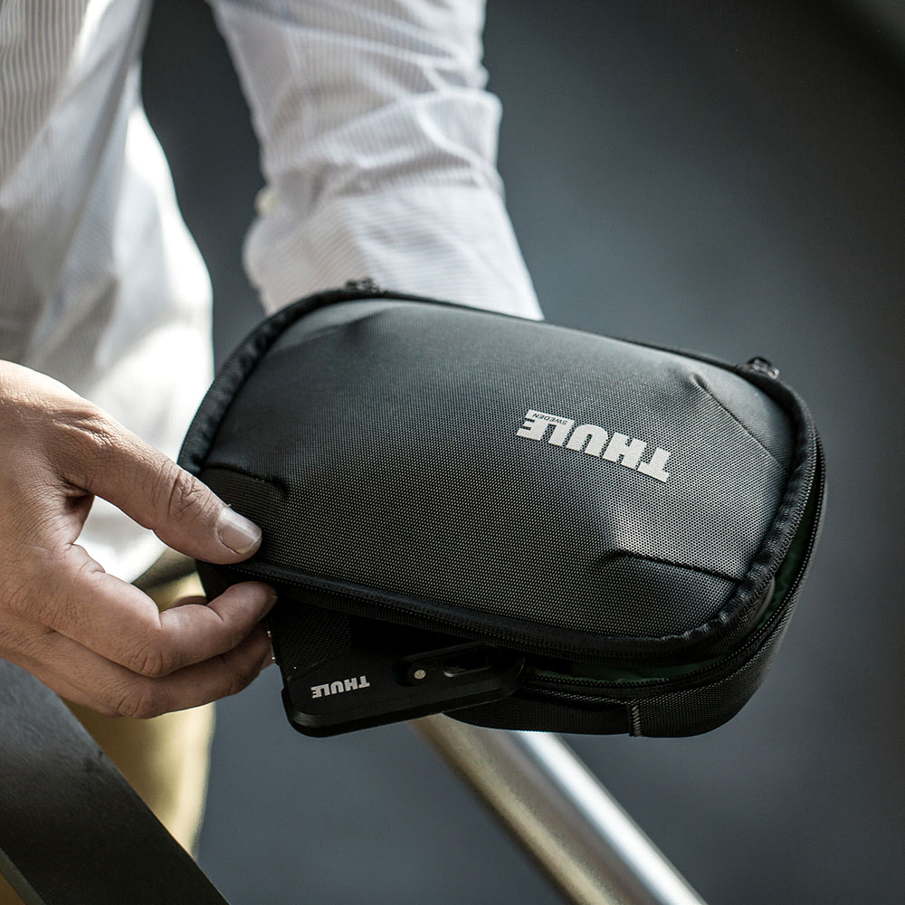 Thule Subterra PowerShuttle