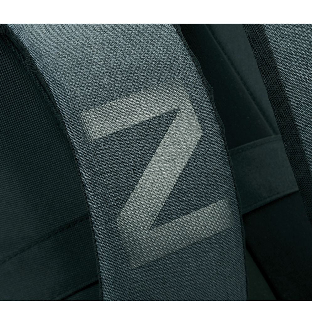 Zoom Power Stretch Compu-Backpack 18L